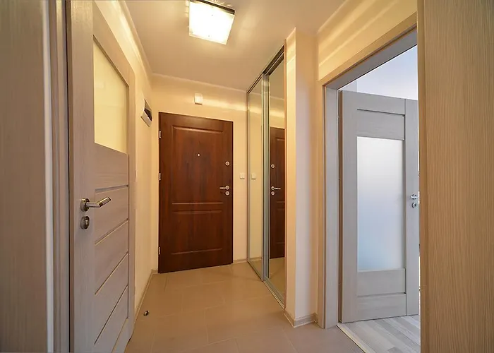 Apartment Incognito *